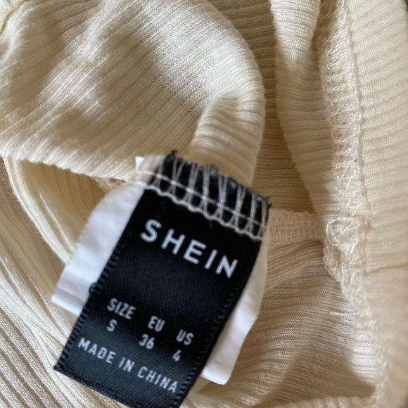 Cropped Tank - Picture 2 of 2